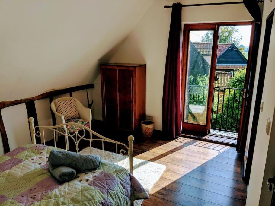Stunning Barn Conversion Ideal For Large Families Bildeston Exterior photo